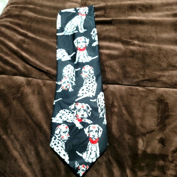 Addiction 101 Dalmatians Dogs Puppies Tie - Picture 2 of 8